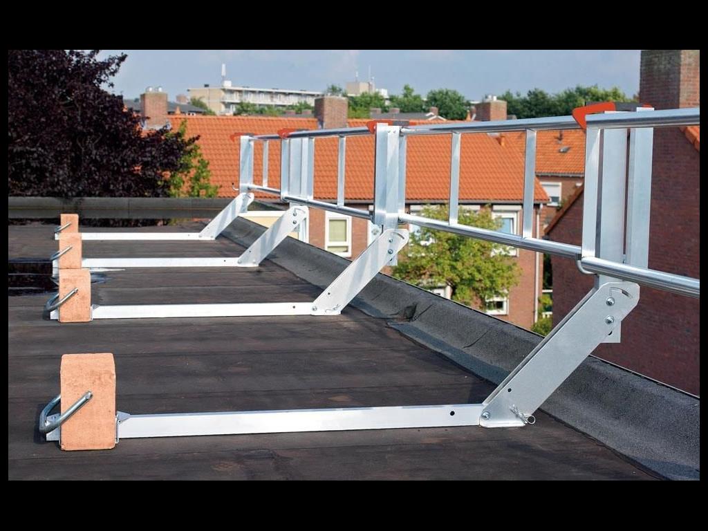 RSS Dakrandbeveiliging Plat Dak Steiger Ladderspecialist B V rss-dakrandbeveiliging-plat-dak-steiger-ladderspecialist-b-v