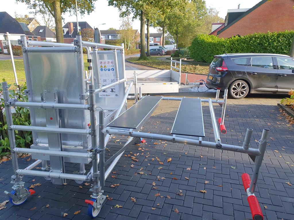 hoogwerker-rolsteiger-de-alulift-met-uitwijkconsole-steiger-ladderspecialist-sietse-booi