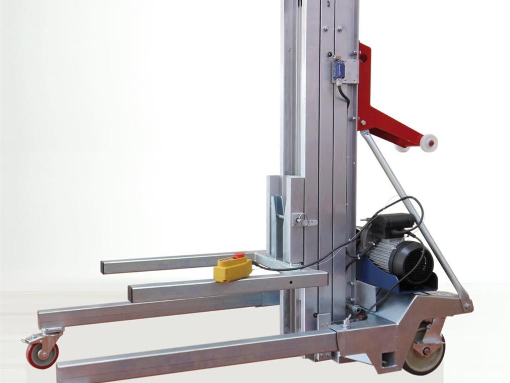 Materiaallift Medium tot 250 kg M-395