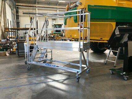 Werkbordessen, vast of verrijdbaar-Steiger & Ladderspecialist - groot bordes