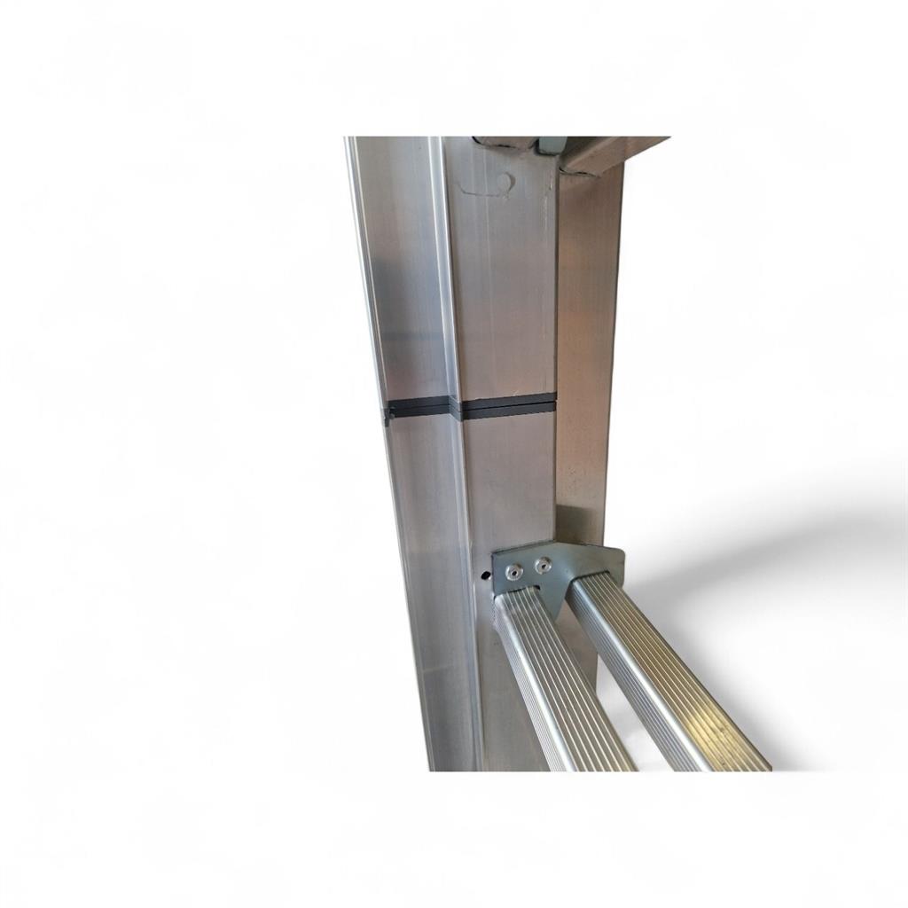 Ladder met liftsysteem = De Lichte Ladderlift 